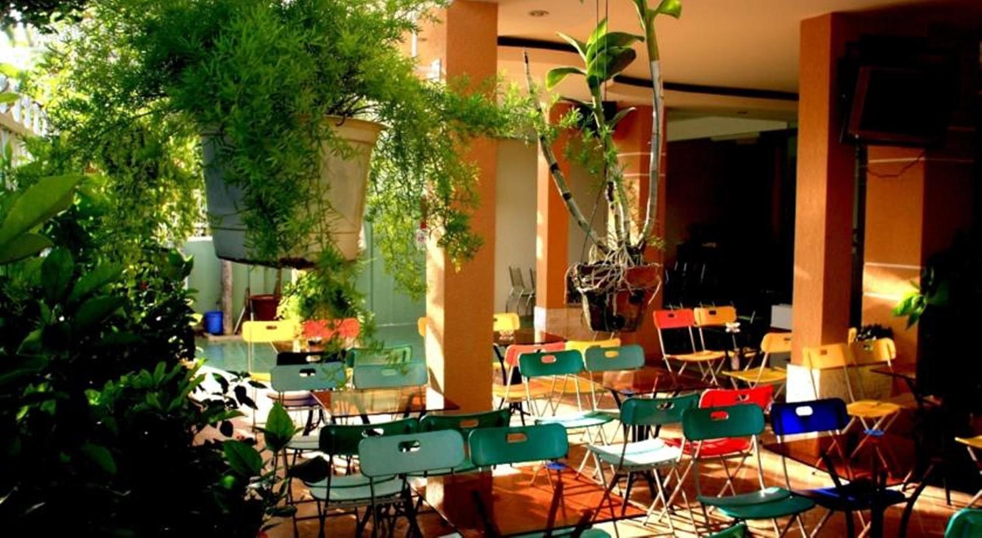 Saigon Pt Hotel Фантхьет Экстерьер фото